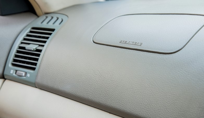 признаки неисправности подушки безопасности после ремонта