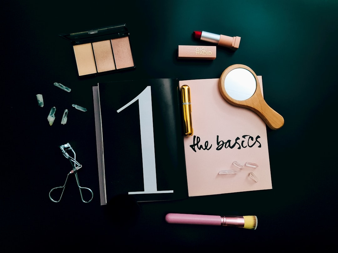 ТОП-10 бестселерів декоративної косметики 2025 року