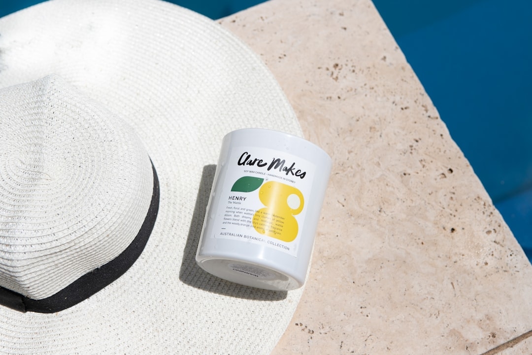 Як вибрати сонцезахисний крем для обличчя: інструкція та ТОП-5 засобів